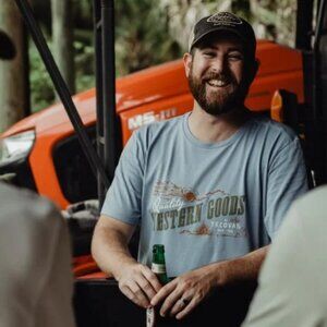 New Tecovas Quality Western Goods western graphic mountains cotton crew t-shirt